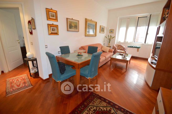 Appartamento in residenziale in Via Voghera 9/A