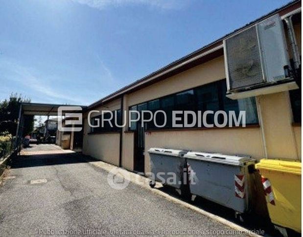 Capannone in commerciale in Via Malalunga