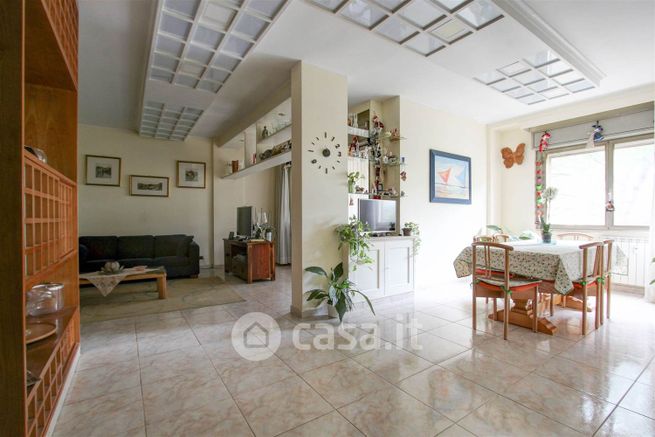 Appartamento in residenziale in Via dei Colli della Serpentara 15