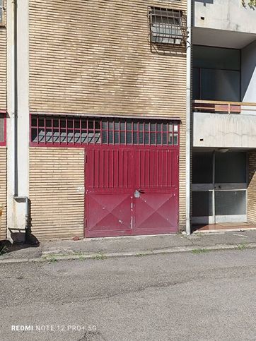 Box/posto auto in residenziale in Via delle Betulle 9