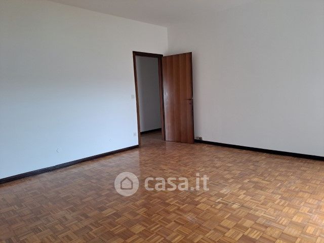 Appartamento in residenziale in Via Tirana