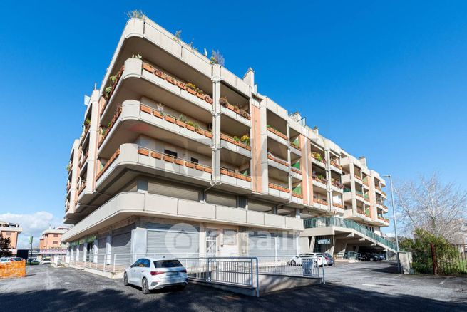 Appartamento in residenziale in Via Salaria 219 /B