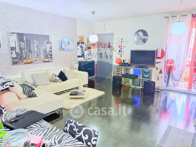 Appartamento in residenziale in Via Manfredonia 48