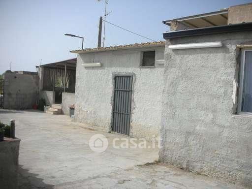 Casa indipendente in residenziale in 