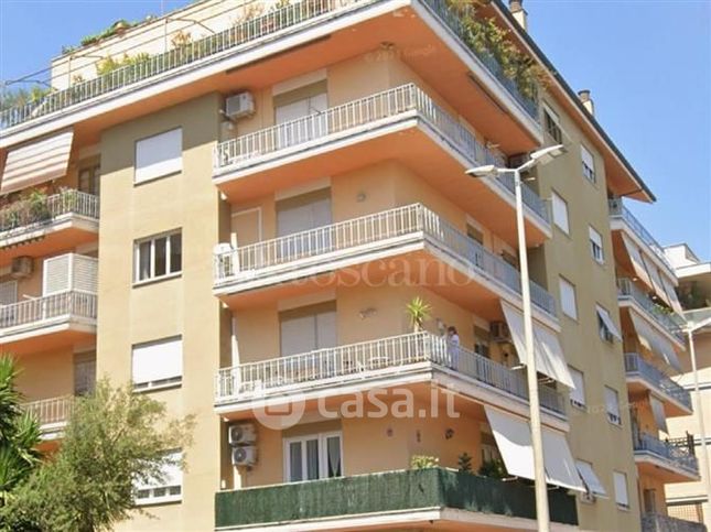 Appartamento in residenziale in Via Barbiellini Amidei Bernardo