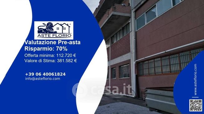 Capannone in commerciale in Via Dolomiti