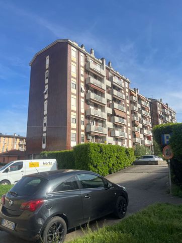 Appartamento in residenziale in Via Eugenio Villoresi