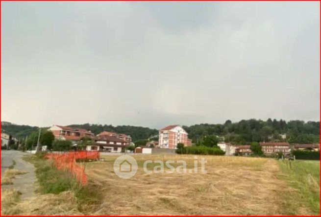 Terreno edificabile in residenziale in Strada Pelizzina