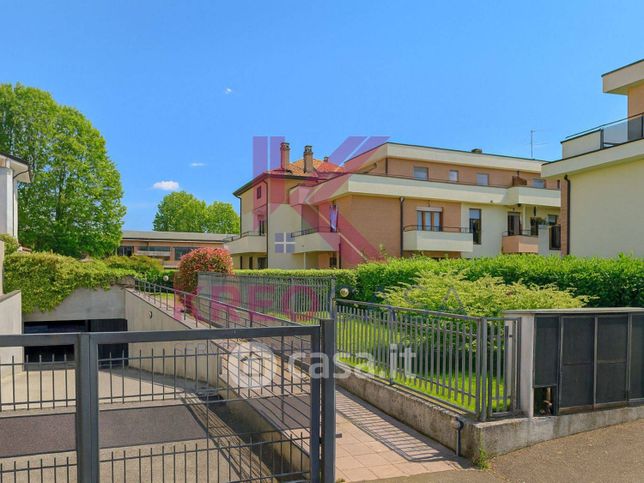 Appartamento in residenziale in Via Alberto da Giussano 33