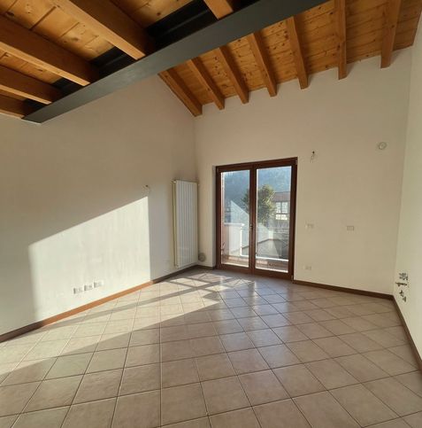 Appartamento in residenziale in Via Conicchio 53 b