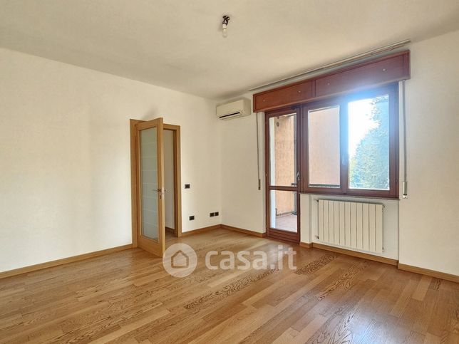 Appartamento in residenziale in Via C. Terni