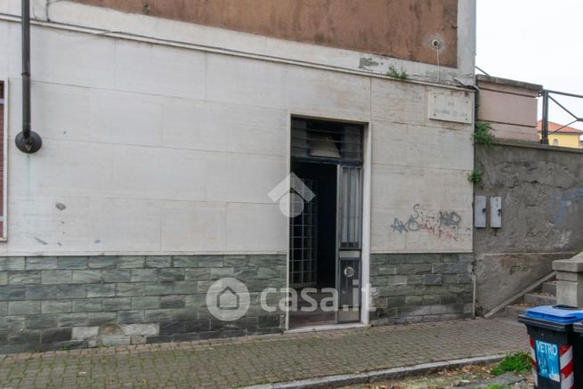 Capannone in commerciale in Via Giovanni Celoria 38