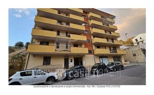 Ufficio in commerciale in Via Modica Sorda 171