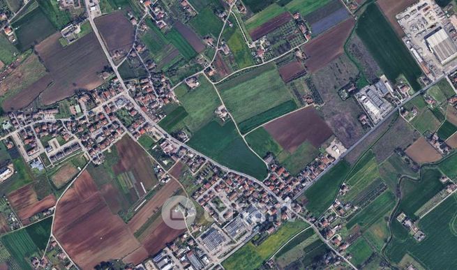 Terreno agricolo in commerciale in Via Viola