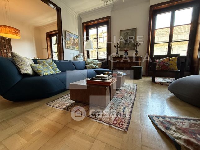 Appartamento in residenziale in Via Pietro Cossa