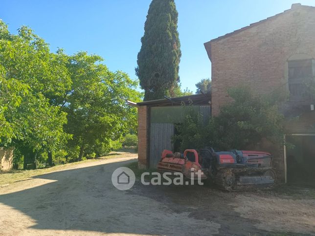 Terreno agricolo in commerciale in Via DEL CHIANTI