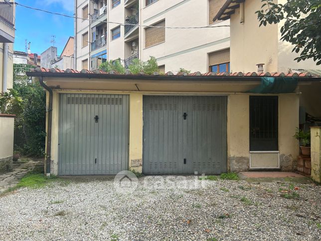 Garage/posto auto in residenziale in Via Marco Polo 16