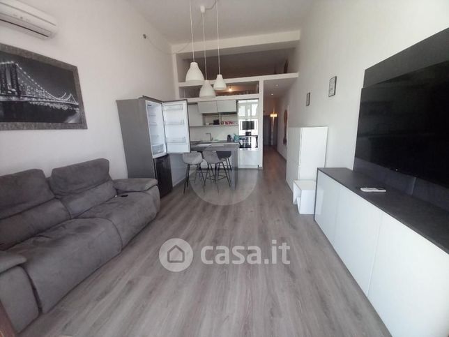 Loft in residenziale in Via Bari 23