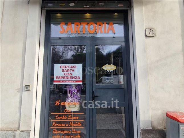 Attività/licenza (con o senza mura) in commerciale in Viale Lecco