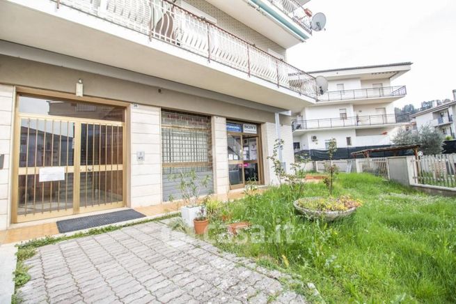 Appartamento in residenziale in Via Isonzo 38