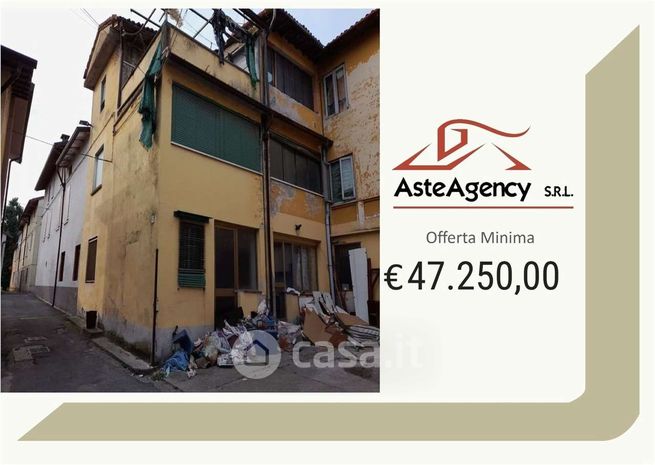 Casa indipendente in residenziale in Vicolo Ritorto 11