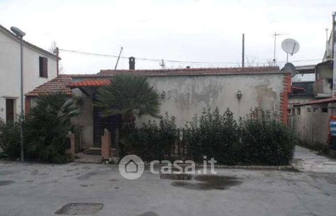 Appartamento in residenziale in Via Fiumesino