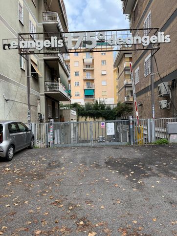 Garage/posto auto in residenziale in Viale dei Colli Portuensi