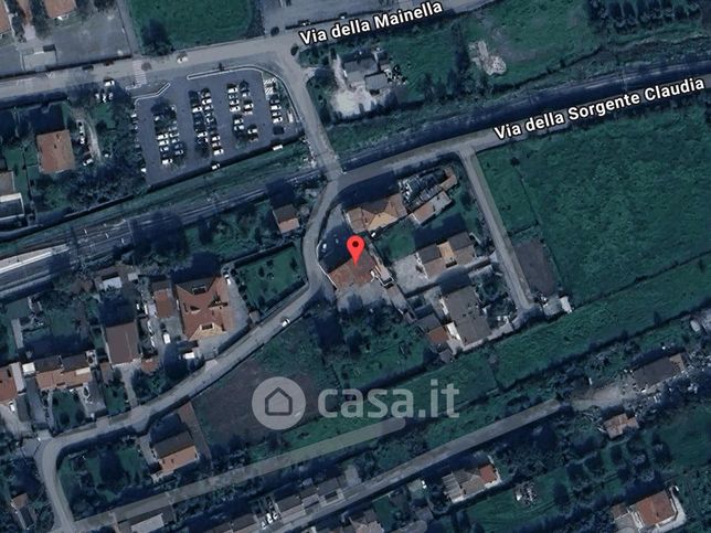 Appartamento in residenziale in Via Costantino 3