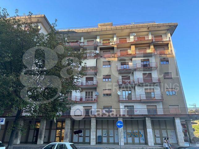 Appartamento in residenziale in Via Serafino Pionati