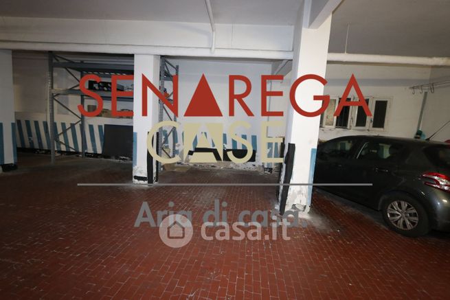 Garage/posto auto in residenziale in Via Aurelio Robino