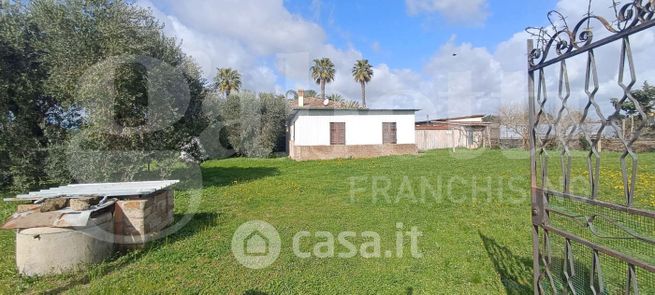 Appartamento in residenziale in Via S. Spaventa 32