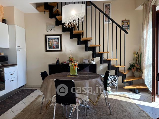 Appartamento in residenziale in Via Arcangeli 21