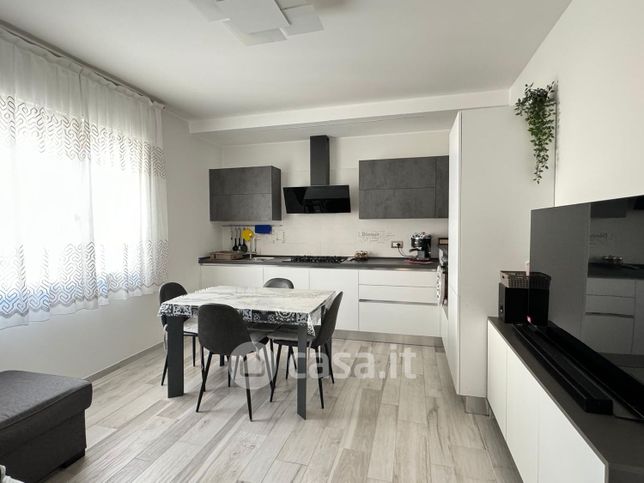 Appartamento in residenziale in Viale Nicolò Zeno