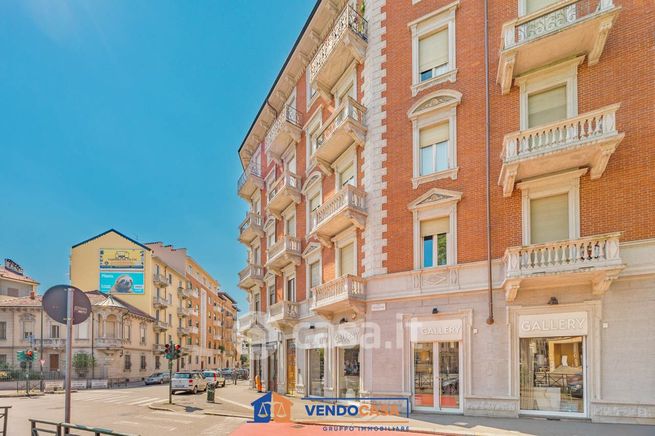 Appartamento in residenziale in Corso Peschiera 205