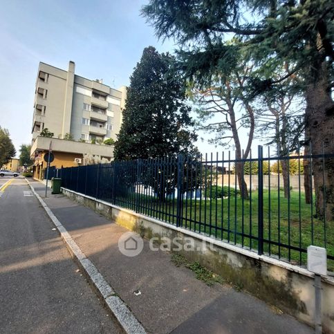 Appartamento in residenziale in Viale Lombardia 43