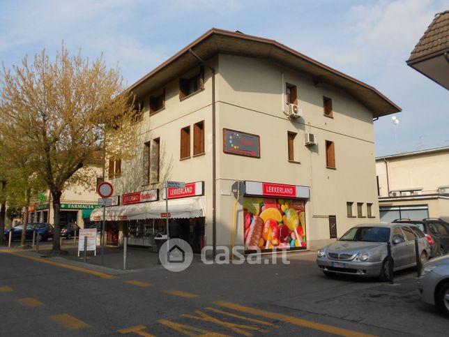 Appartamento in residenziale in Via della Volta 9