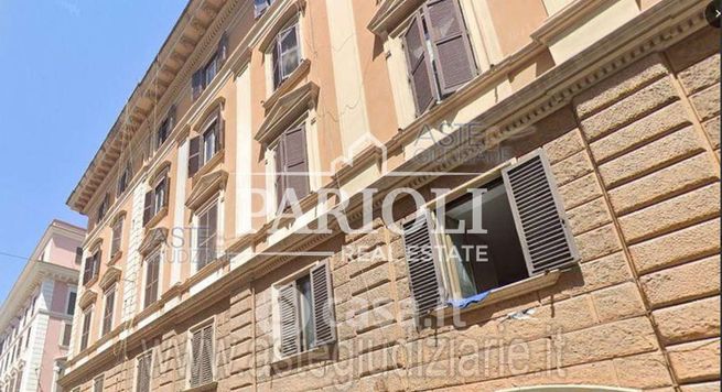 Appartamento in residenziale in Via Ostia