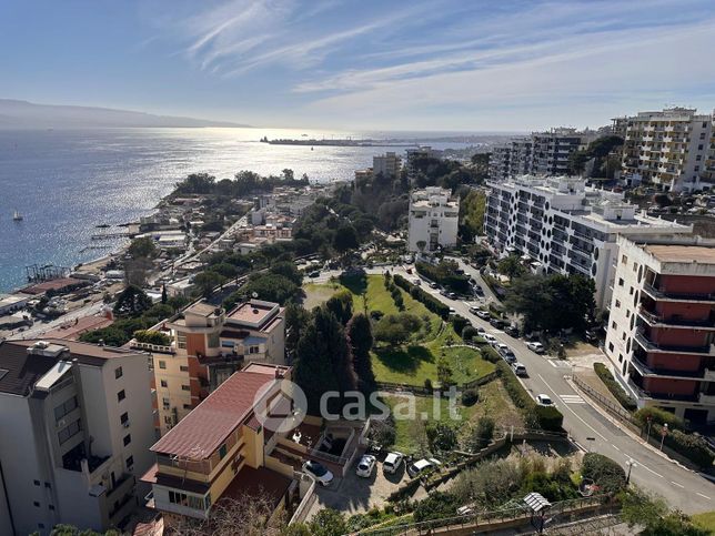 Appartamento in residenziale in Strada Panoramica dello Stretto 480