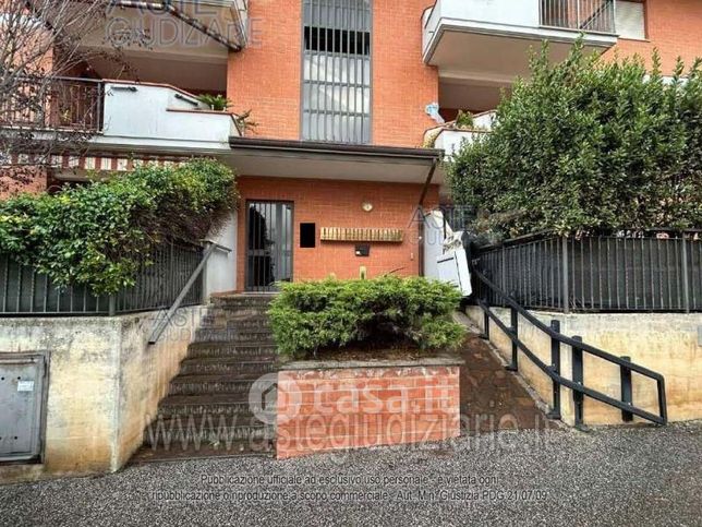 Appartamento in residenziale in Largo Mameli 4