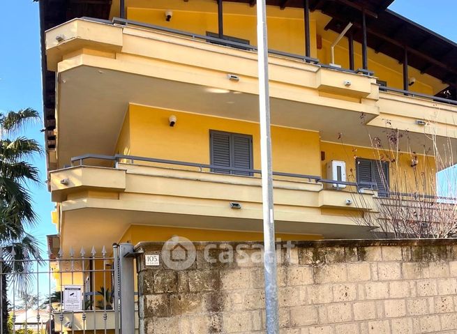 Appartamento in residenziale in Via Quercione 105