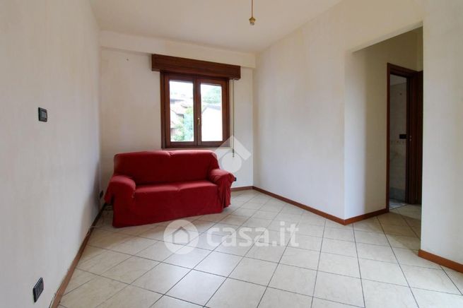 Appartamento in residenziale in Via Artigiani