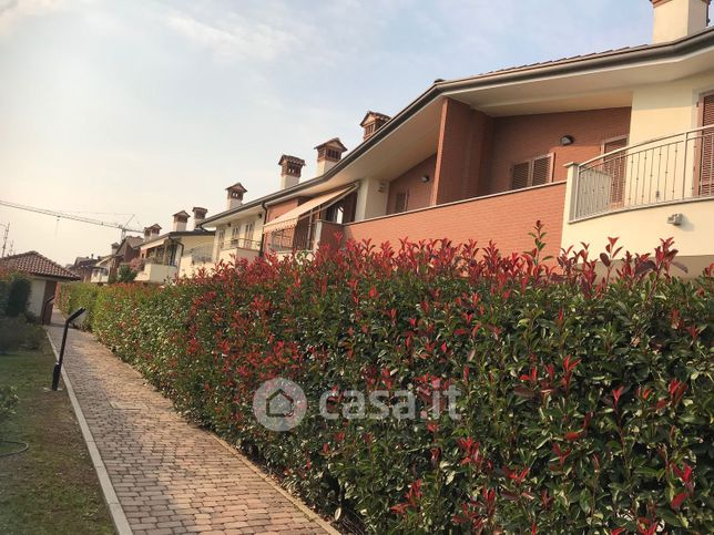 Appartamento in residenziale in Via Naviglio Piccolo 5