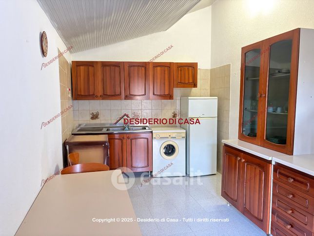 Casa indipendente in residenziale in Contrada Apesana