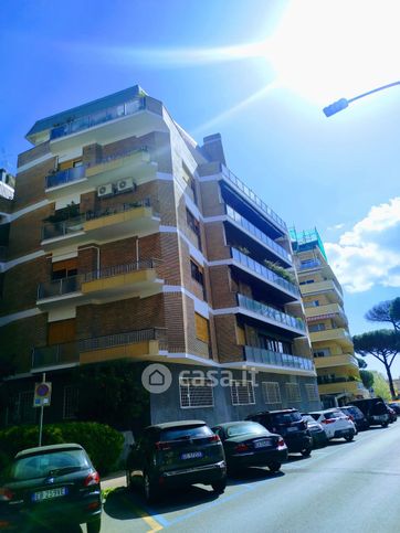 Appartamento in residenziale in Via Gian Giacomo Porro