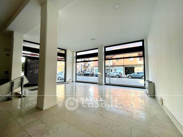 Ufficio in commerciale in Via XIV Maggio