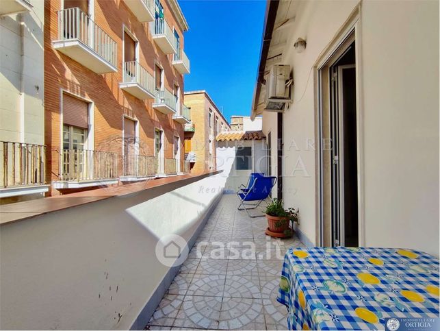 Appartamento in residenziale in Via Dione