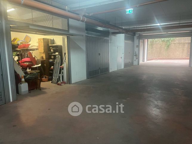 Garage/posto auto in residenziale in Via Giacomo Matteotti