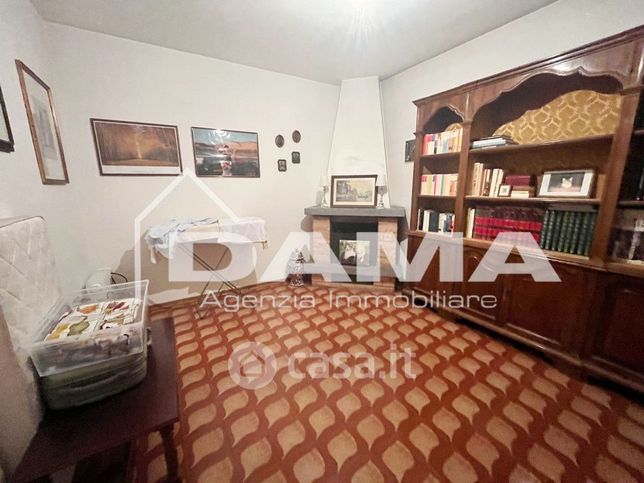 Villetta a schiera in residenziale in