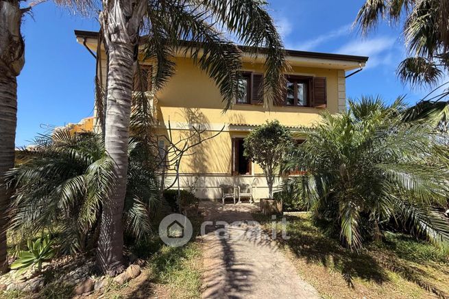 Villa in residenziale in Corso Italia 18