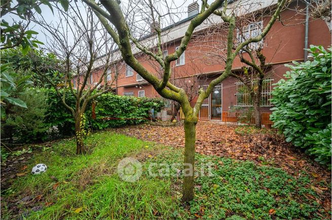 Villetta a schiera in residenziale in Via Anzio 7